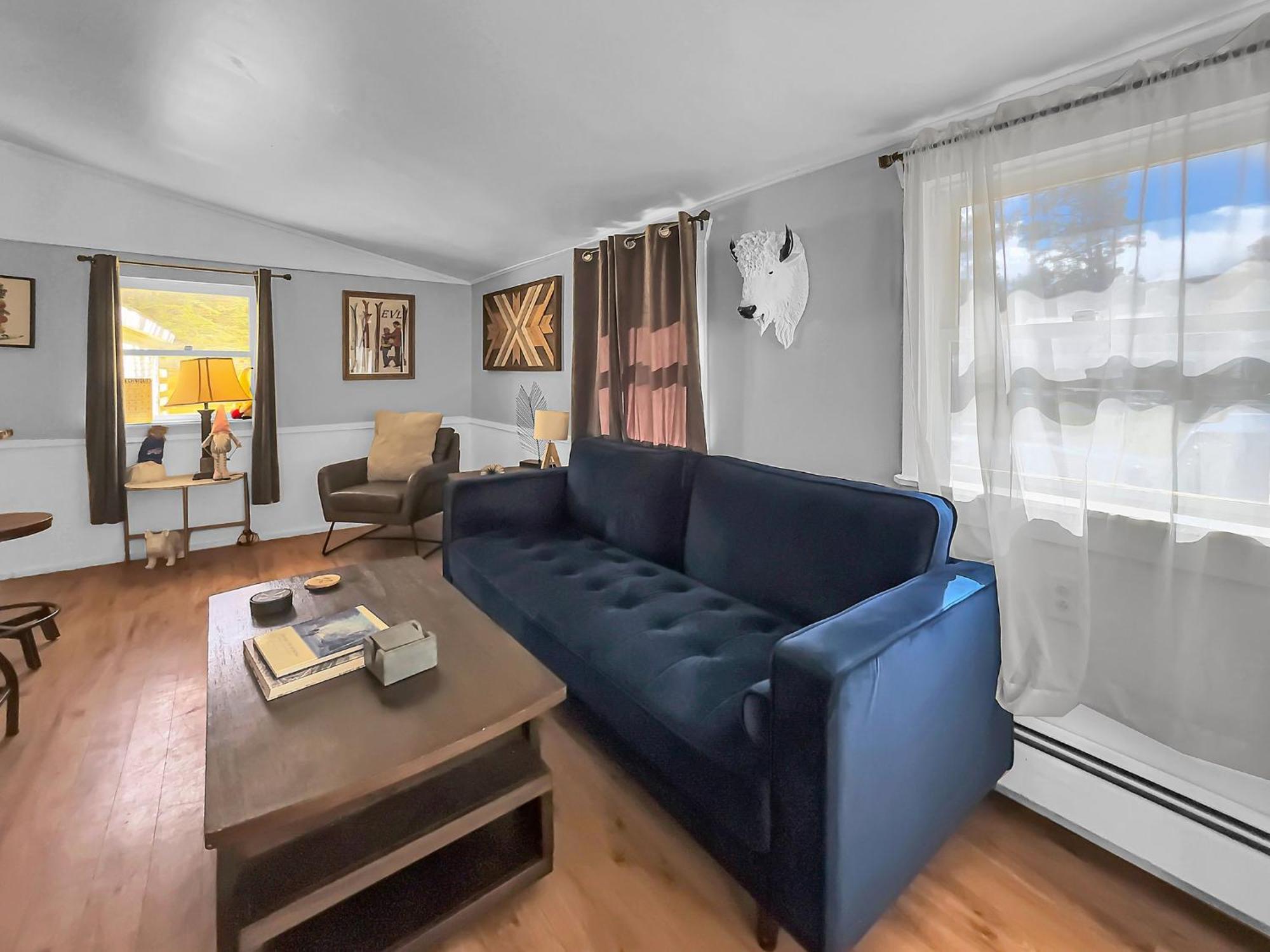 The Kelly House - 4 Bedroom Historic Lodge - Downtown Ellicottville Ngoại thất bức ảnh